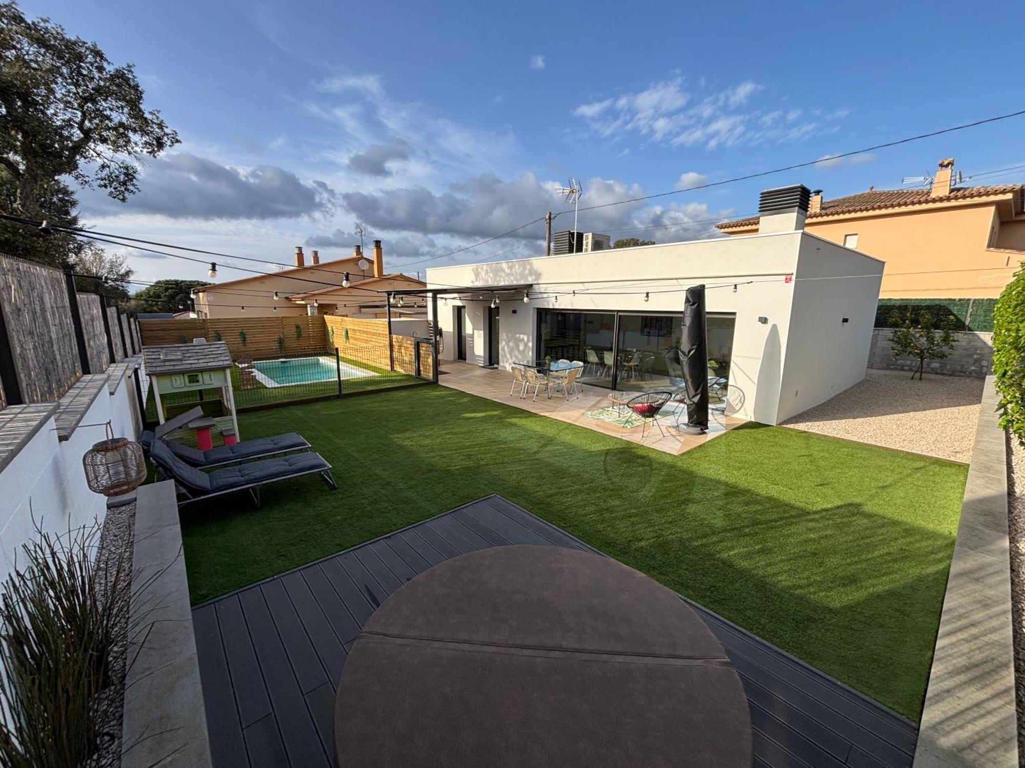 Espectacular Casa En Llagostera - Costa Brava, Con Piscina Экстерьер фото
